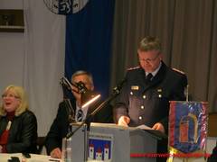 Ortsbrandmeister Nolte blickte auf ein sehr aktives Jahr zurück und forderte weiter die Anstrengung aller Beteiligten in der Umsetzung des Brandschutzbedarfsplans