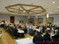 Zur Jahreshauptversammlung waren im Gasthaus Altendorfer Hof die Reihen von Einsatzabteilung, Jugendfeuerwehr, Fördermitgliedern und Gästen wieder dicht geschlossen